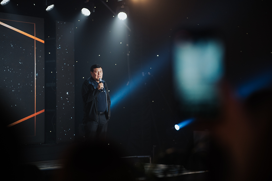 Manny Villar during asterra Launch (resized)