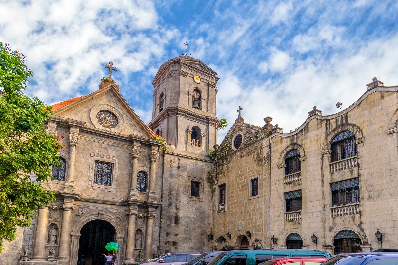san-agustin-church photo from guide to the Philippines