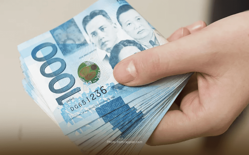13th Month Pay and Christmas Bonus-Difference