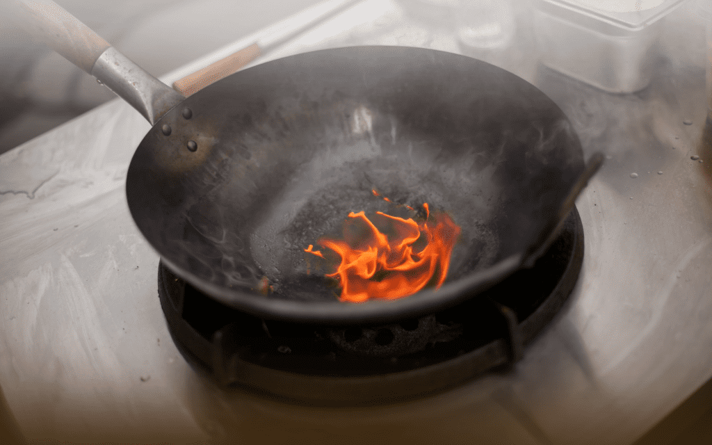 Unexpected-Kitchen-Ingredient-to-Clean-Burnt-Pans